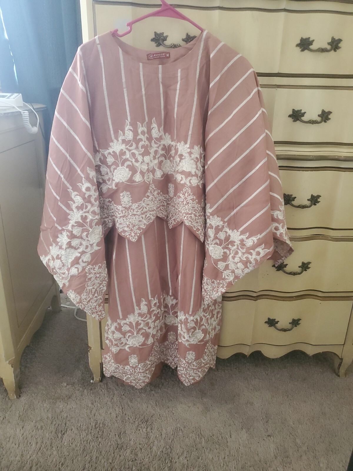 Pakistani Embroidered Lawn Shirt Size Medium Chest 40″ Length 38″