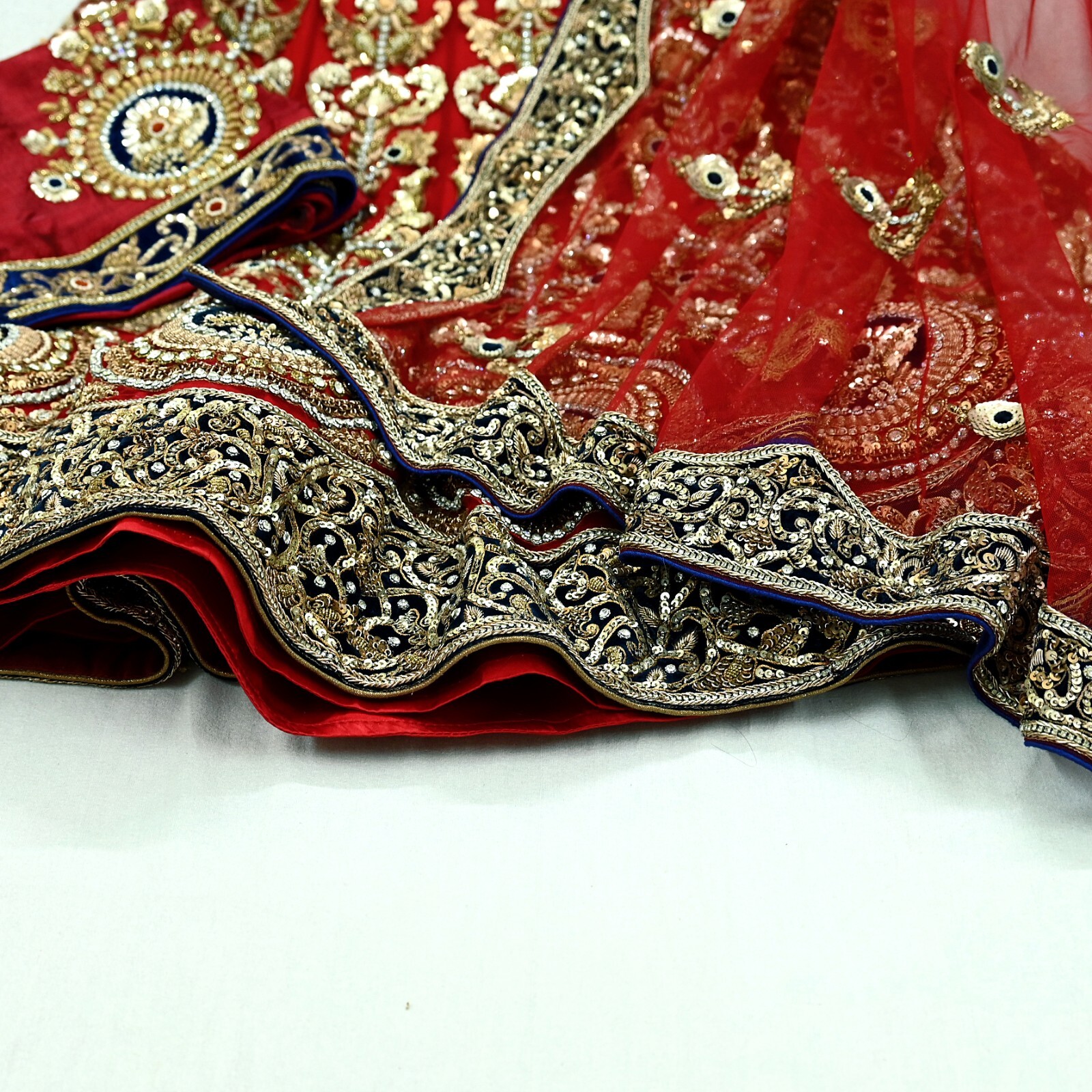 Indian Heavy Red Net Hand Embroidered Designer Anamika Khanna Lehenga 3pcs Set