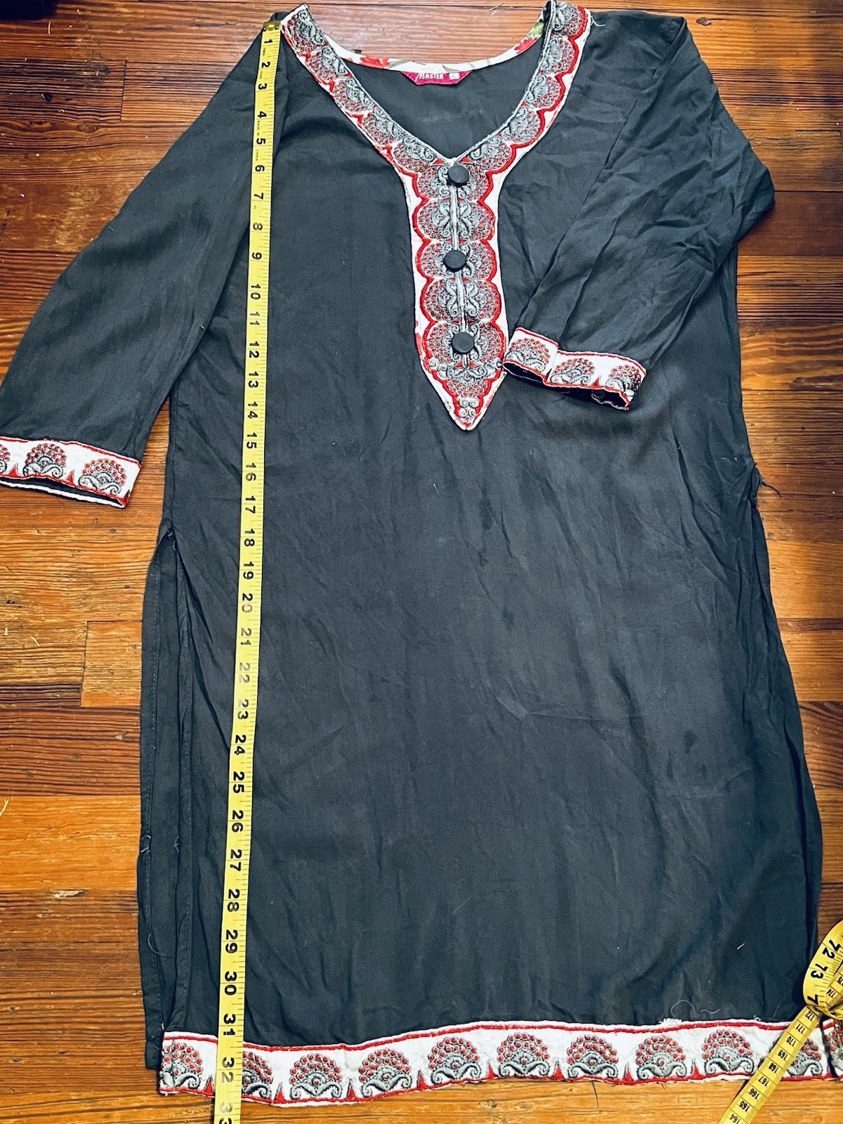 Women’s Dark Grey W/ Red, White, And Red Embroidered Kurta / Tunic / Kurti