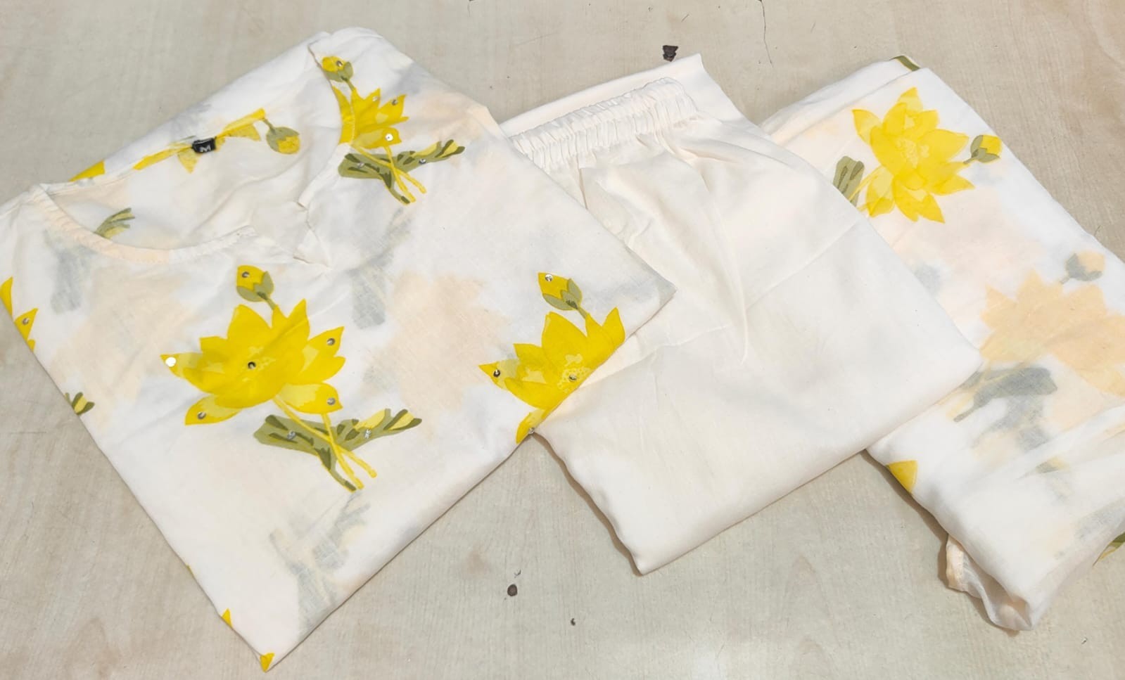 Yellow white Hand Printed cotton Kurta with Pant and Dupatta set, ethnic Kurtis