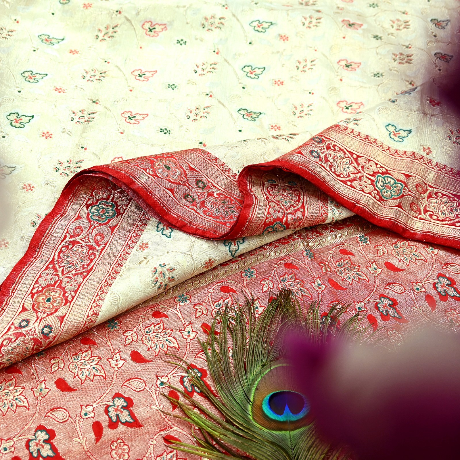 Indian Antique Vintage Heavy Sari Red & White Pure Satin Silk Hand Woven Saree