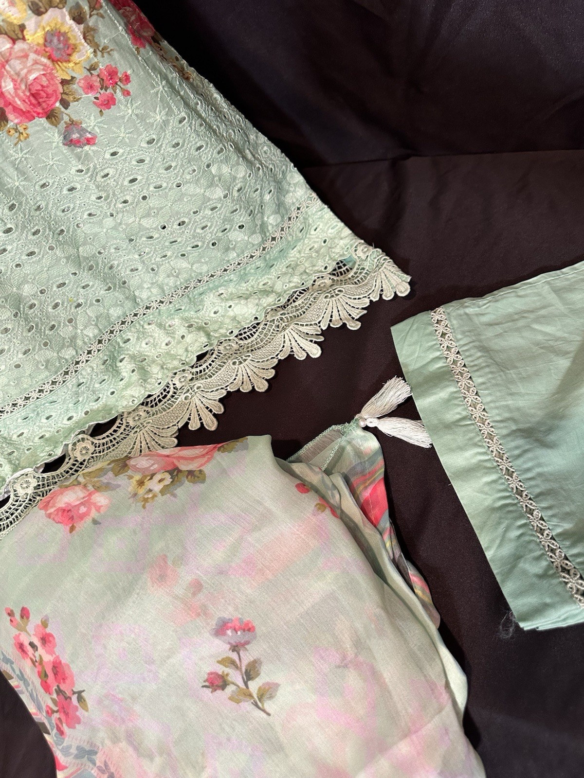 ‼️ CLEARANCE ‼️PREMIUM Sadabahar Brand Swiss Lawn Emb Beautiful 3 Pc-medium -$30