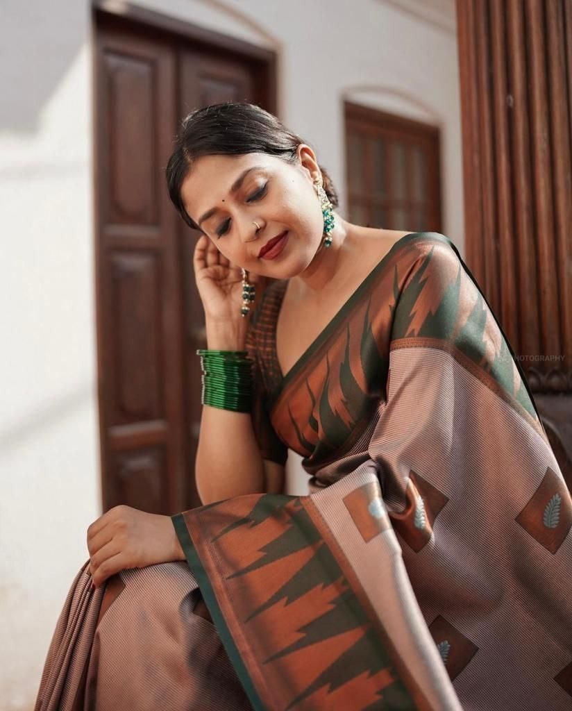 Designer Saree Ethnic Party Blouse Sari Wedding Bollywood Wear Indian Pakistani