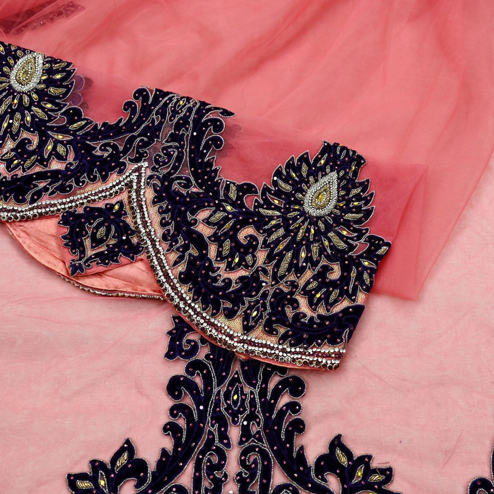 Vintage Heavy Sari Peach Net/Mesh Hand Embroidered Sarees Craft Fabric 5Yd