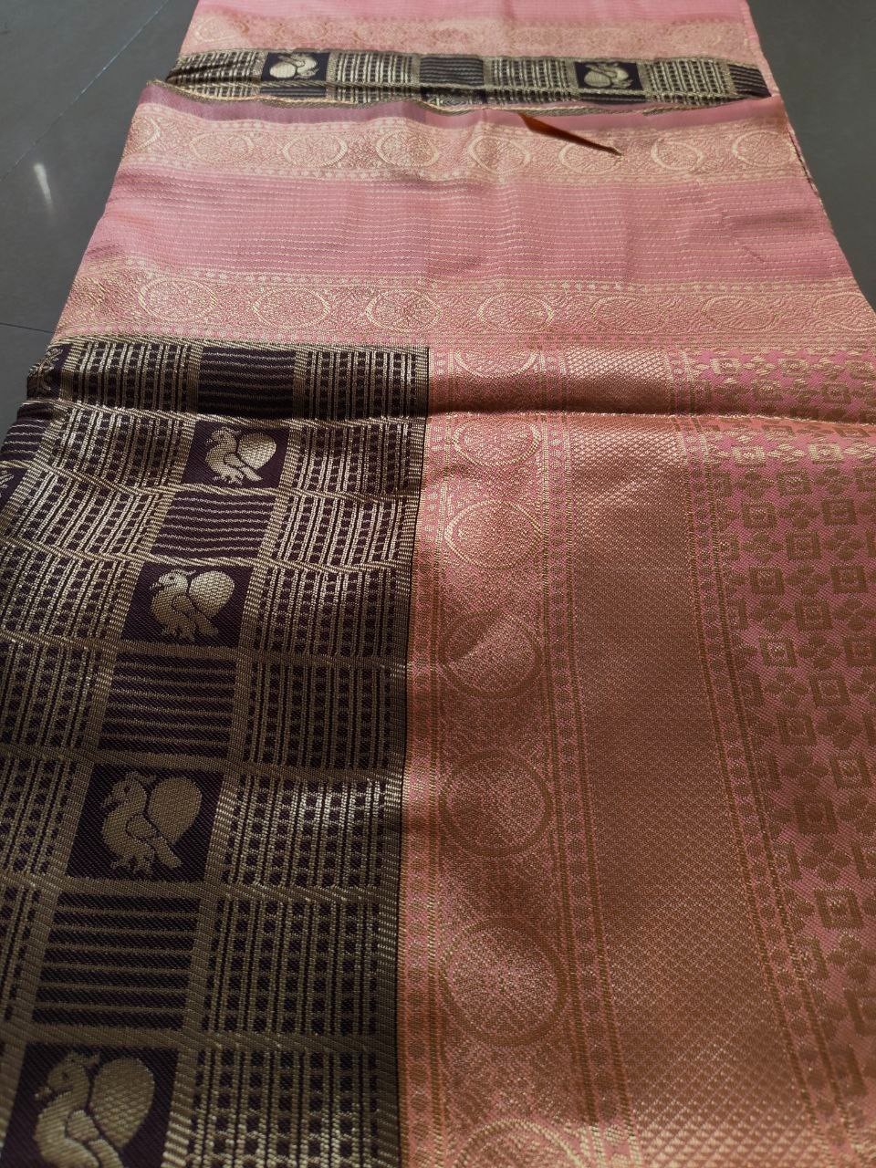 Women’s Woven Design Zari Work Jacquard Silk Saree With Unstitched Blouse Piece