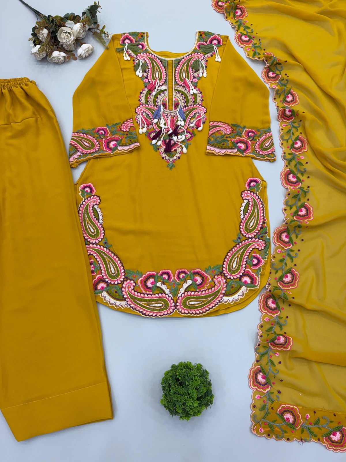 Trending Collection Heavy Georgette Salwar Kameez With Dupatta For Party Wear