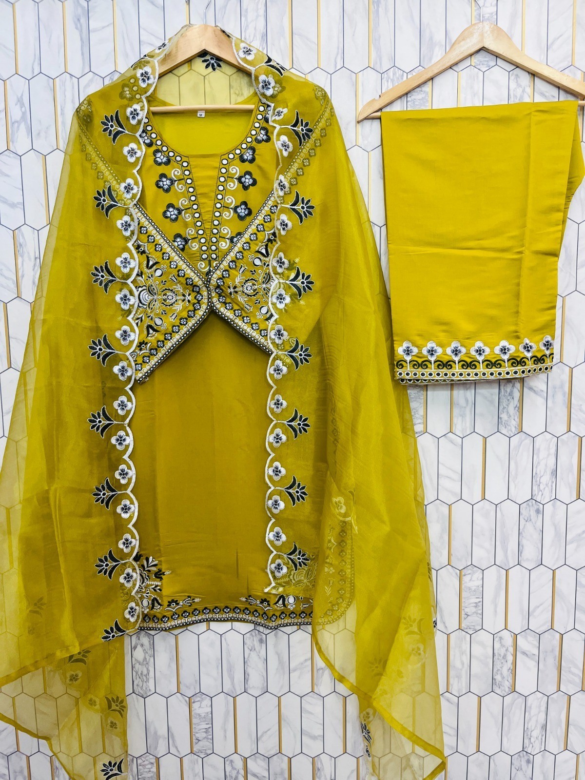 Designer Indian Pakistani top pent Bollywood Dress Party Wear Suit wedding