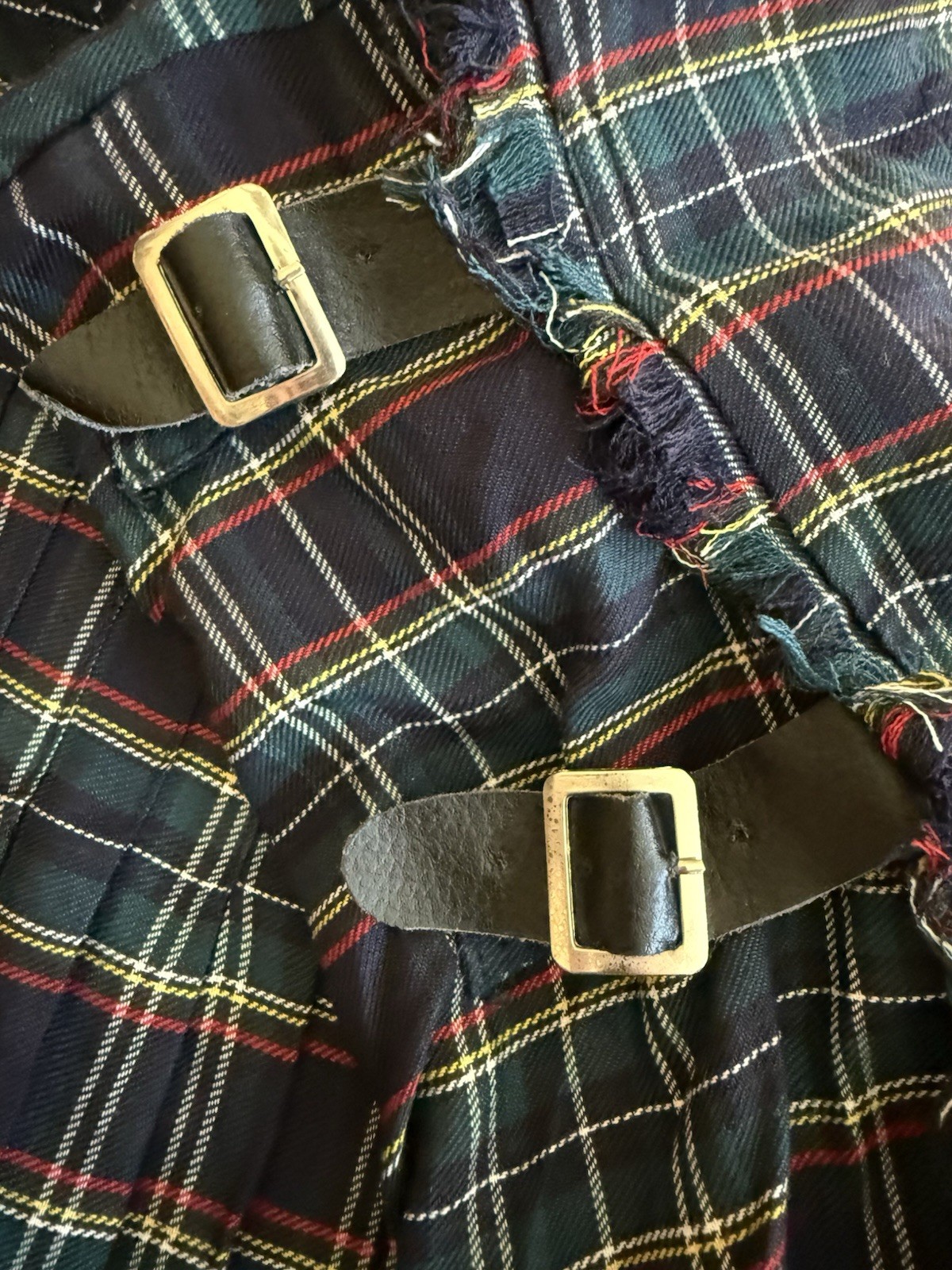 Maddogs British Pub Men’s Kilt Navy Green Size SMALL Scottish German Wurstfest