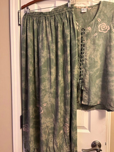 Milla Magia 3 pcs outfit L Lapland, Finland Designer hand crafted dress