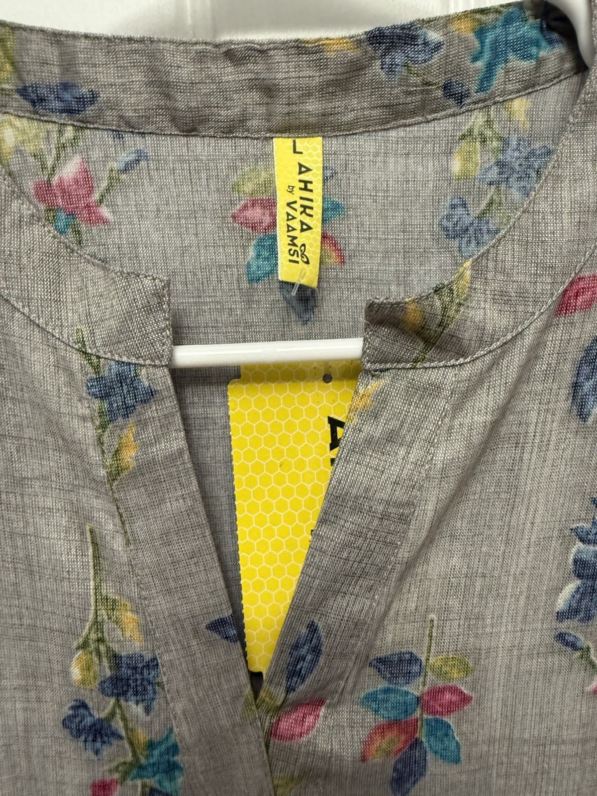 NWT Ahika Gray Poly Rayon Floral Printed Straight Top Kurta Size Large (24-18)np