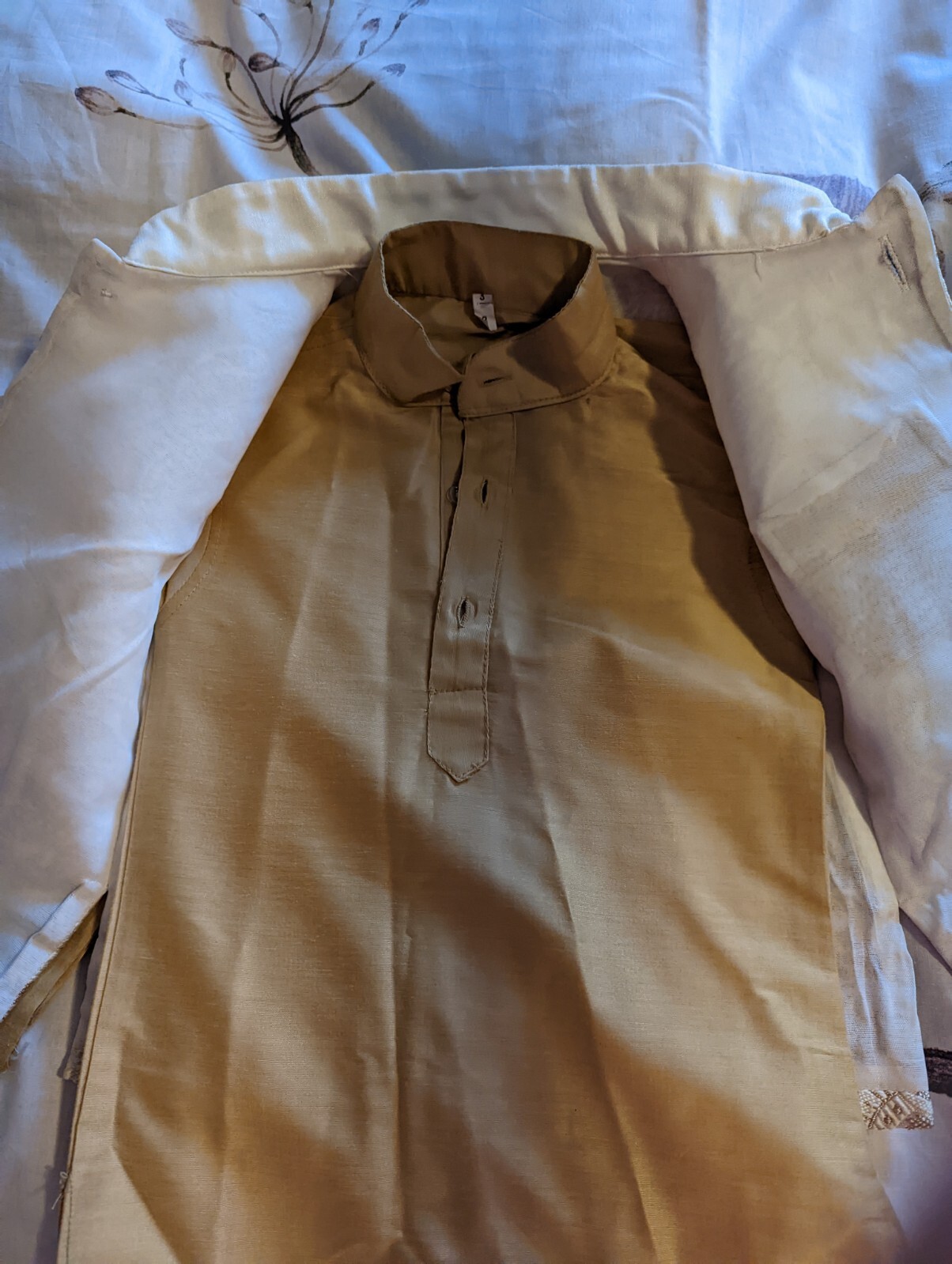Pakistani / Indian Sherwani Jacket,Pants & shirt Cream and Gold