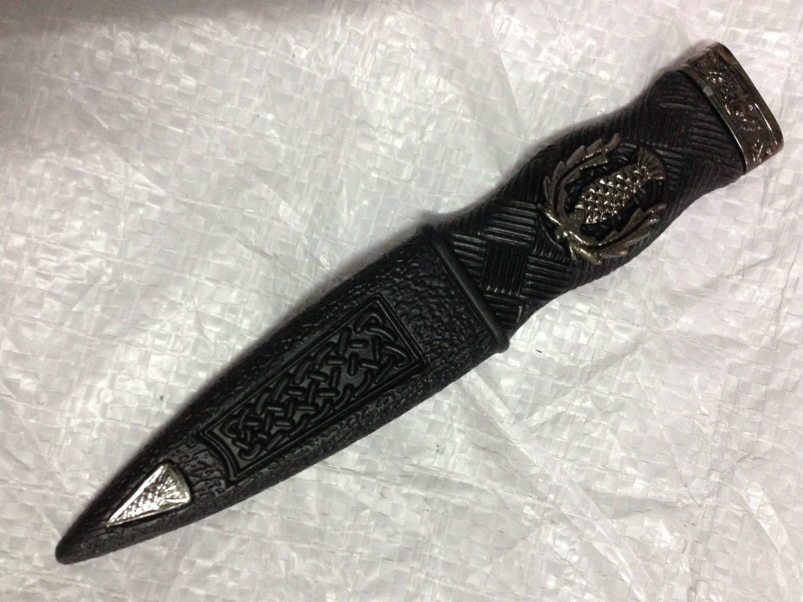 HW KILT HIGHLANDWEAR SAFETY SGIAN DUBH DUMMY PEWTER MOUNT THISTLE DESIGN ANTIQUE