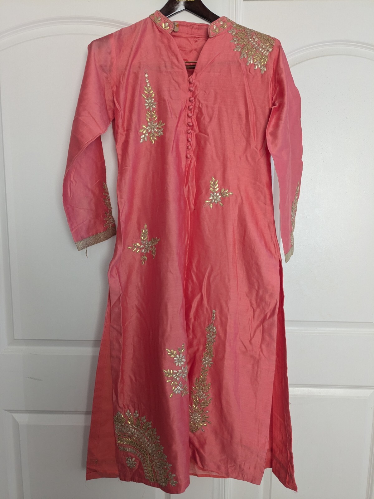 Indian/Pakistani shalwar kameez lawn