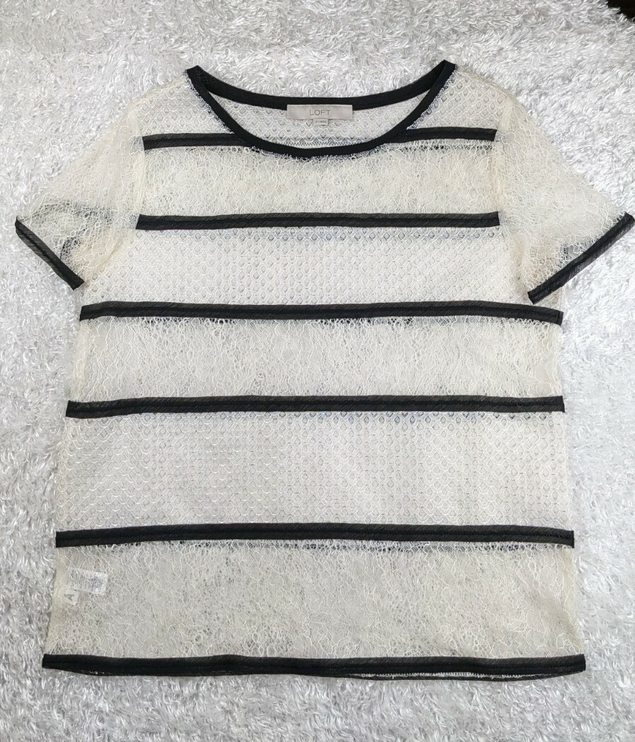 LOFT Ivory Lace Top Black Ribbon Size S