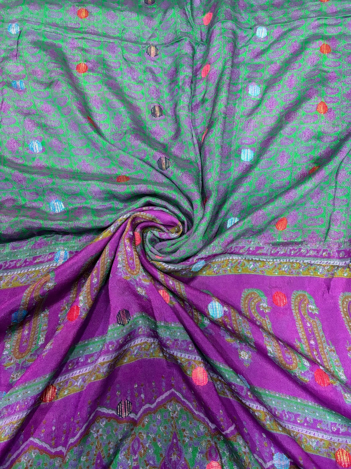 Vintage Chiffon Silk Saree, Lightweight Fabric for DIY & Sewing CS1152