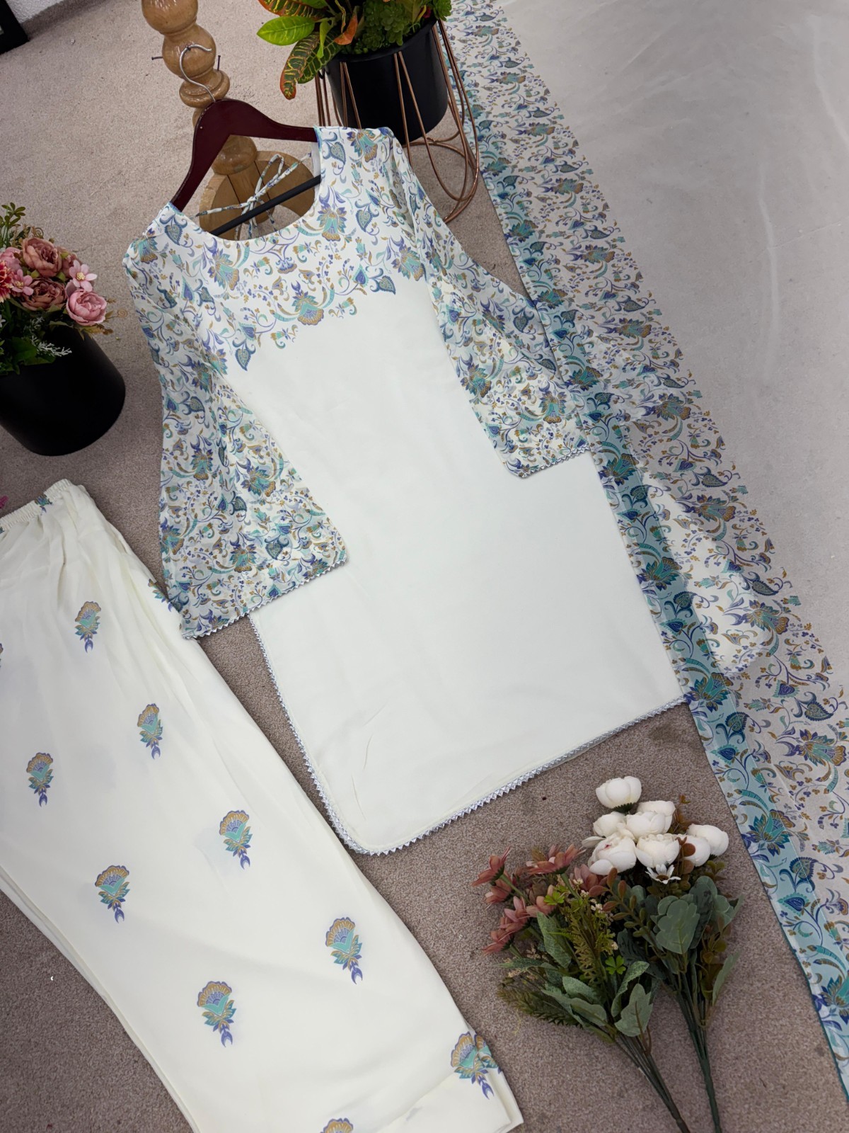3 PIECE PAKISTANI DESIGNER FARSHI SHALWAR SUIT