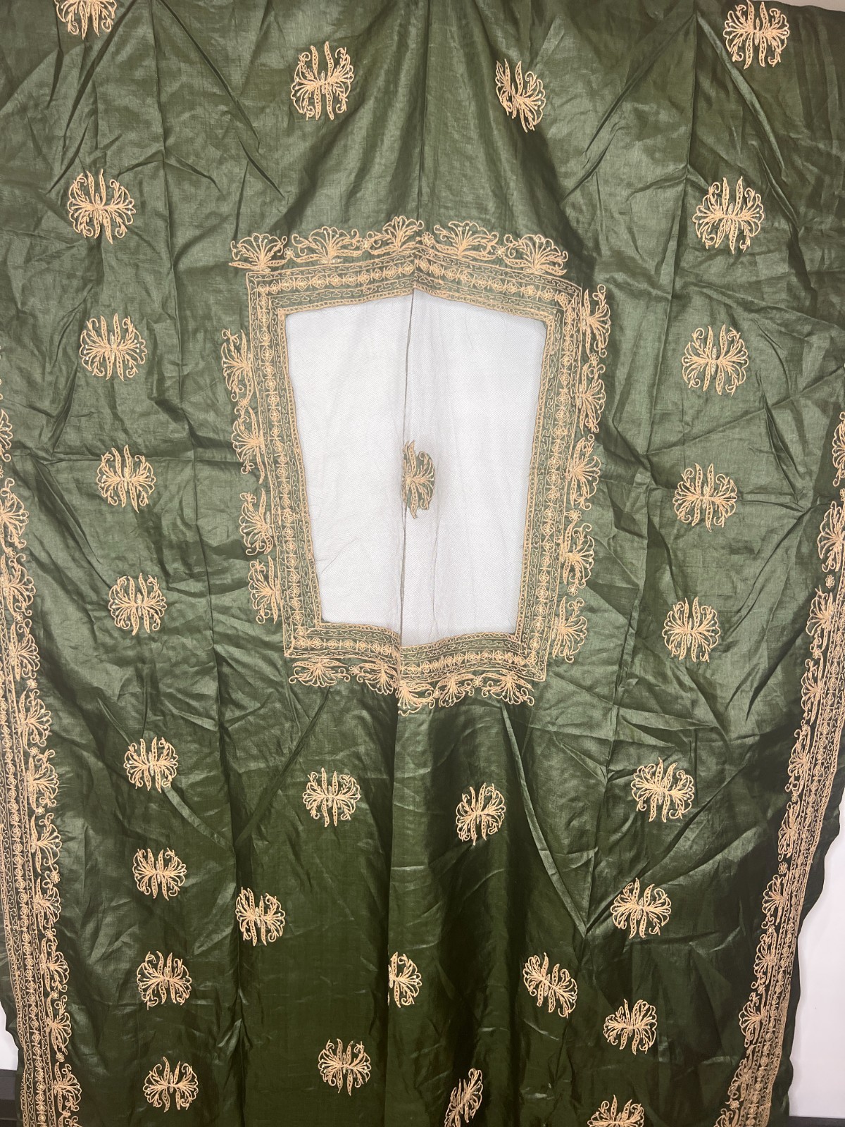 Indian Embroidered Dupatta – 41” x 90” – Green & Gold Border Wrap – Traditional