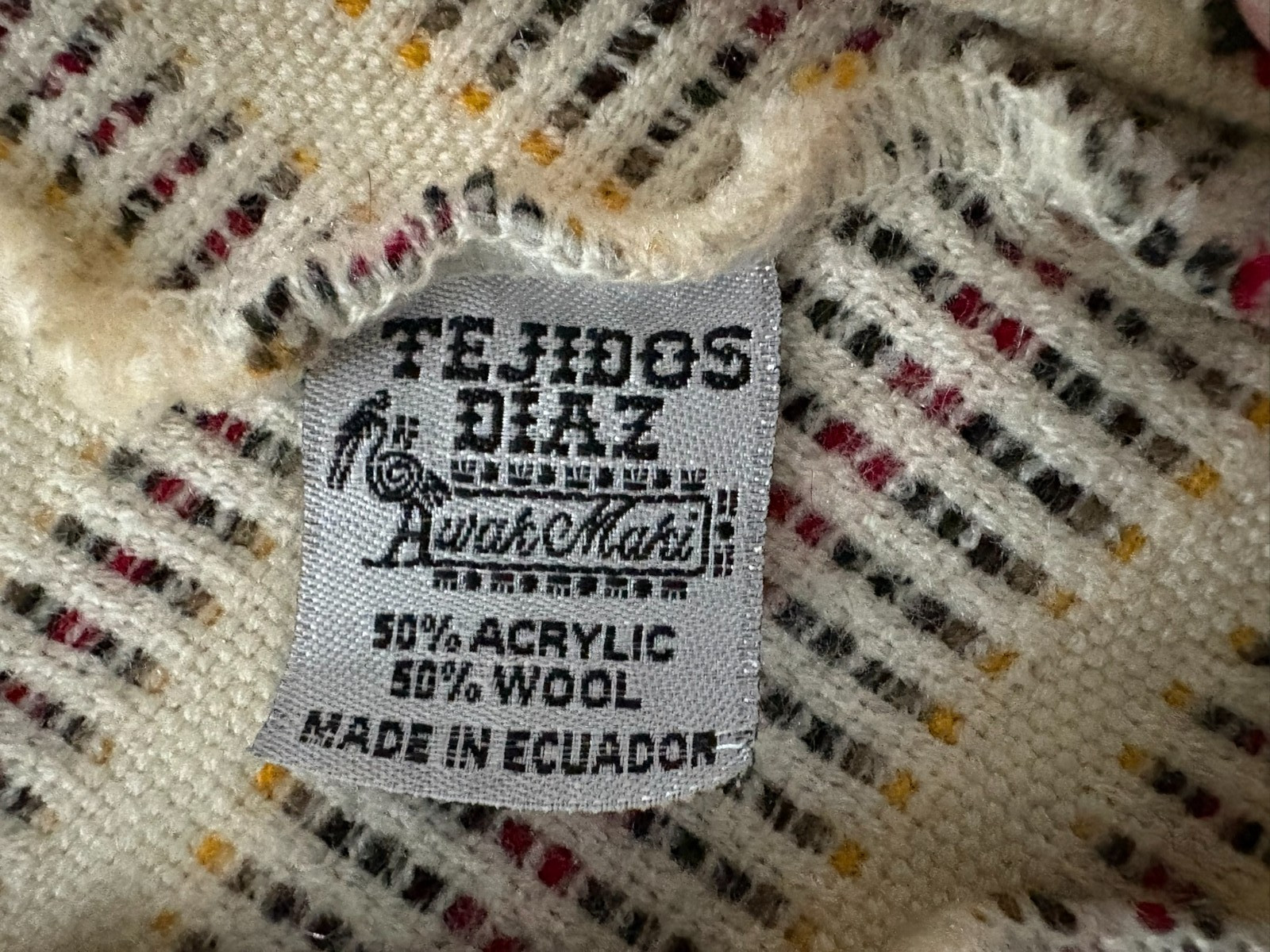 Tejidos Diaz Wool Blend zarape Poncho south west Motif Mayan Incan Ecuador