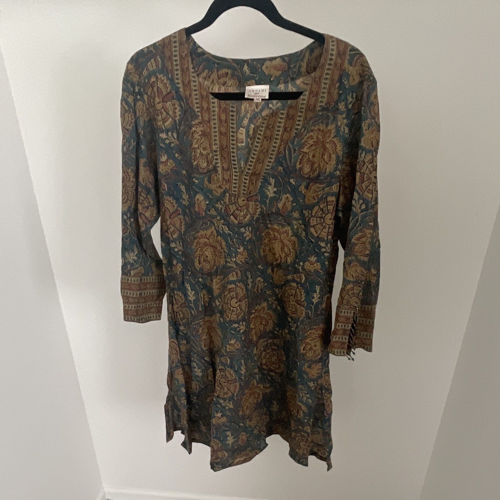 Anokhi Women’s L/XL Blue Floral Cotton Woven V-Neck Long Sleeve Kurta Tunic
