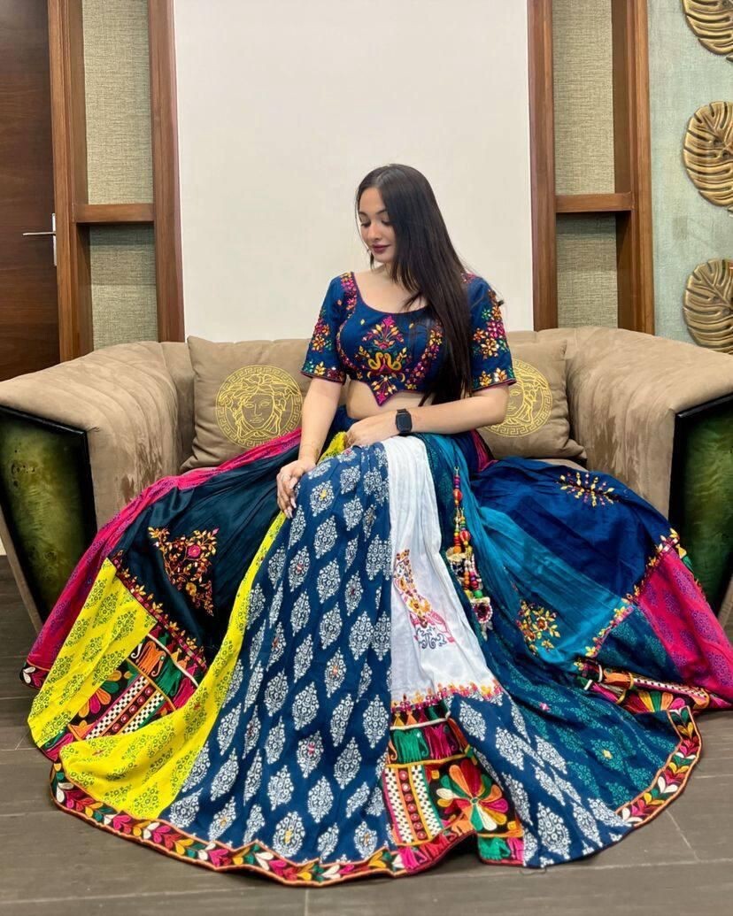 LEHENGA CHOLI INDIAN BOLLYWOOD WEDDING PARTY PAKISTANI WEAR READYMADE