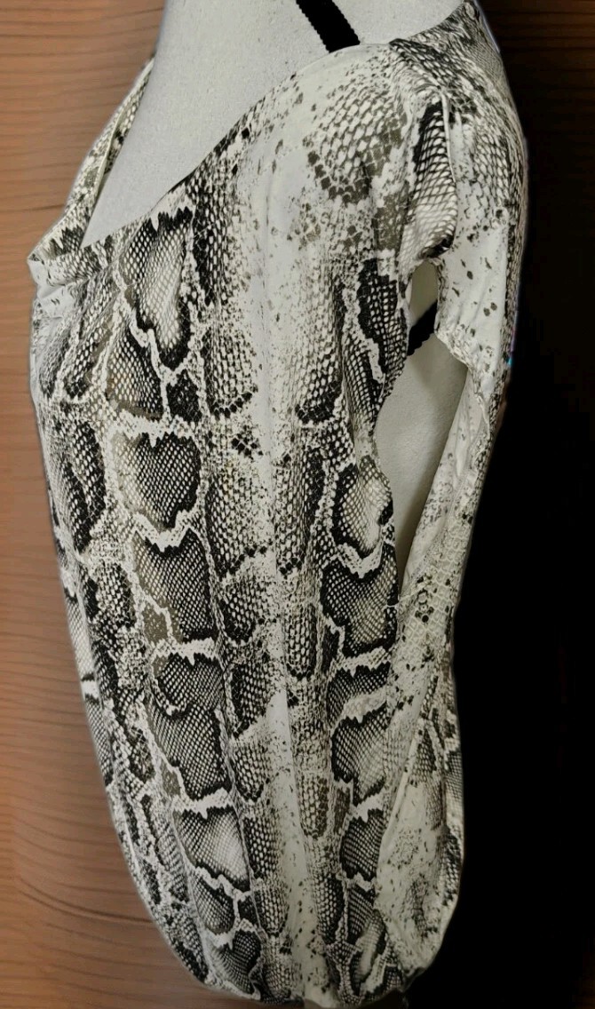 COLDESINA BLOUSE ALEXANDER DESIGNS SMALL ASYMMETRICAL ANIMAL PRINT