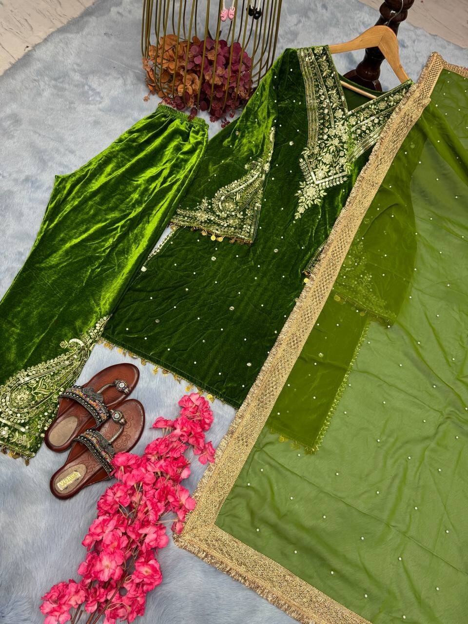 Green Heavy Viscose Velvet Palazzo Suit With Dupatta For Women & Girls