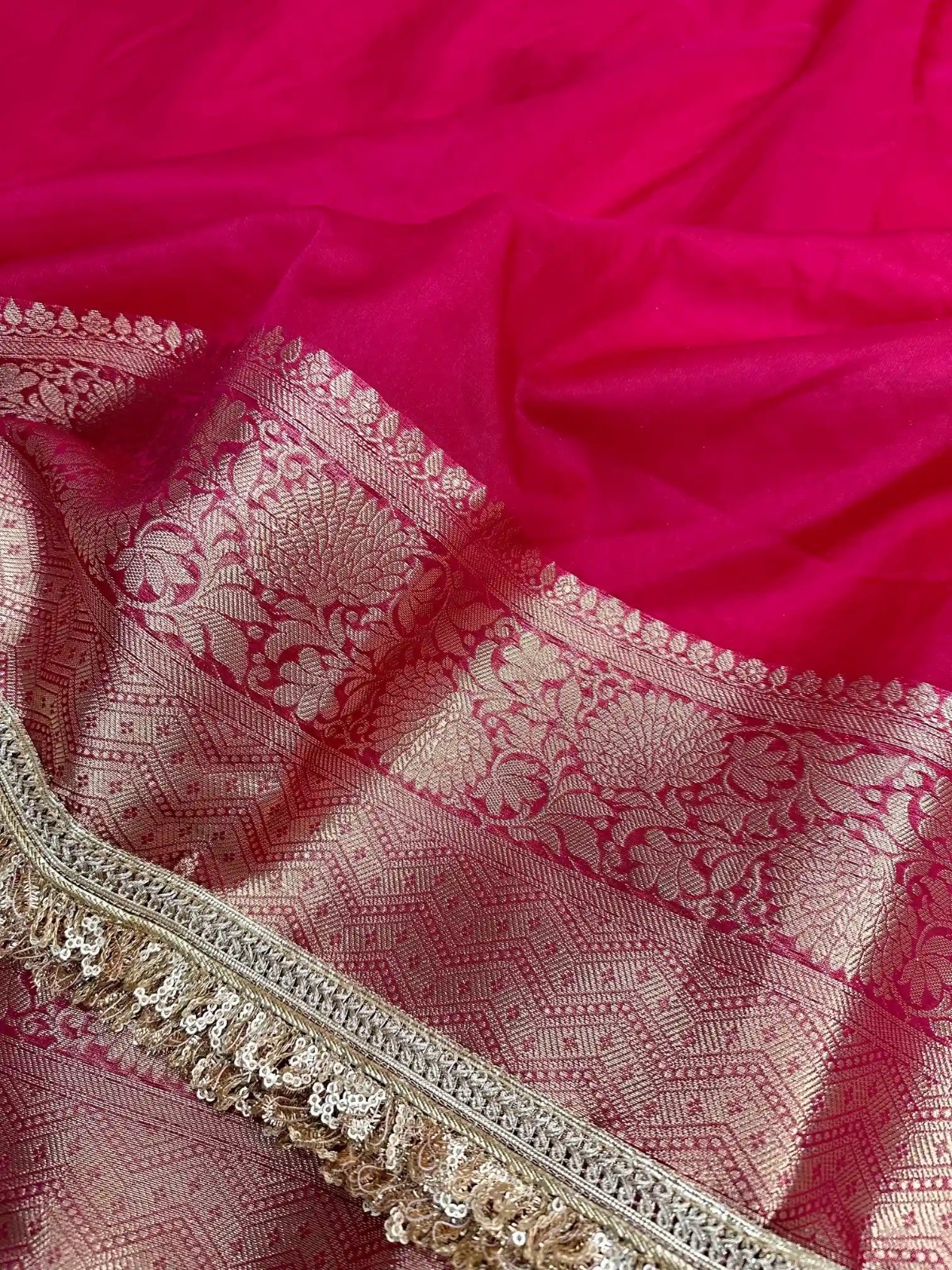 Women Dark Pink Tissue Silk Banarasi Saree Lace Work Unstitched Blouse Piece