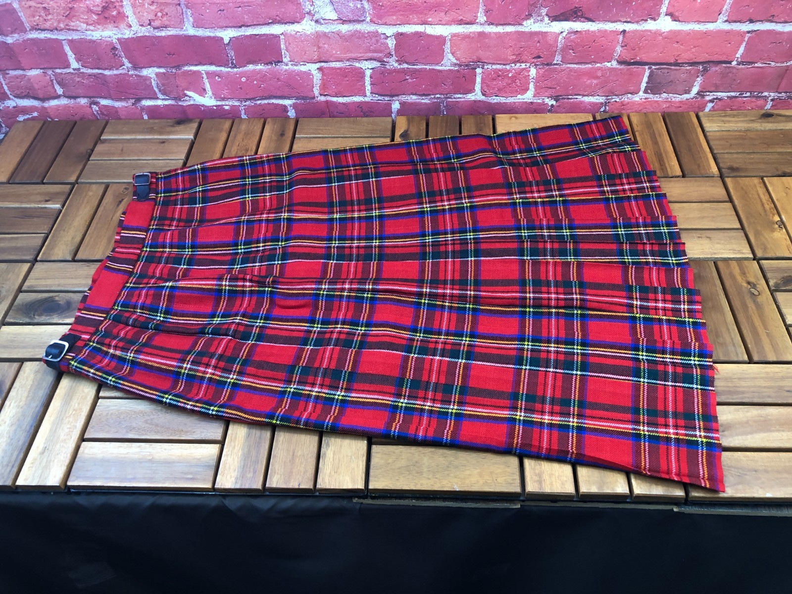 CLAN ROYAL OF SCOTLAND SKIRT KILT Plaid 100% Pure New Wool UK Size 12 NEVER WORN