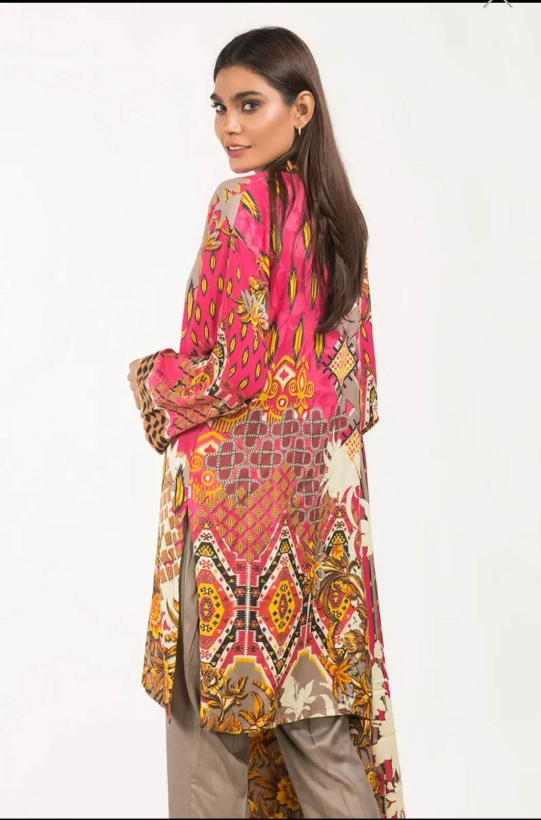 ” SALE “Gulahmed Ideas Pret Viscose 3piece Suit