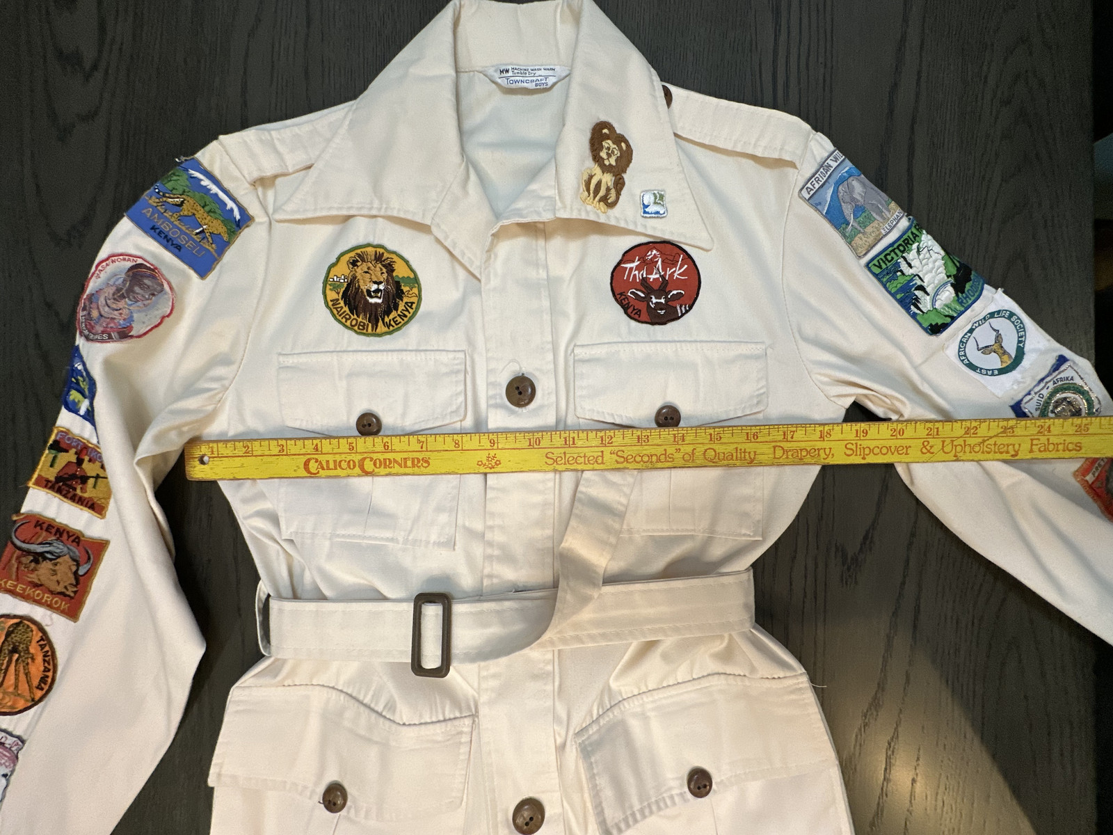 Vintage Safari Jacket 1970’s with 18 Vintage African Patches Boys or Small Woman