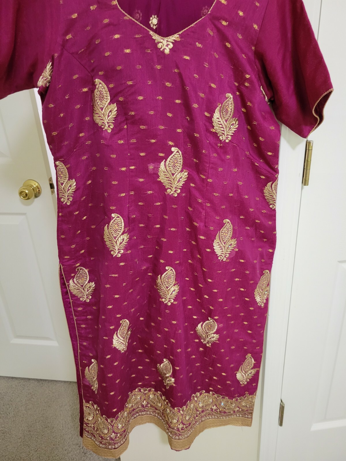 Indian Ladies Purple Silk Blend Short Sleeves Churidar Suit With Dupatta