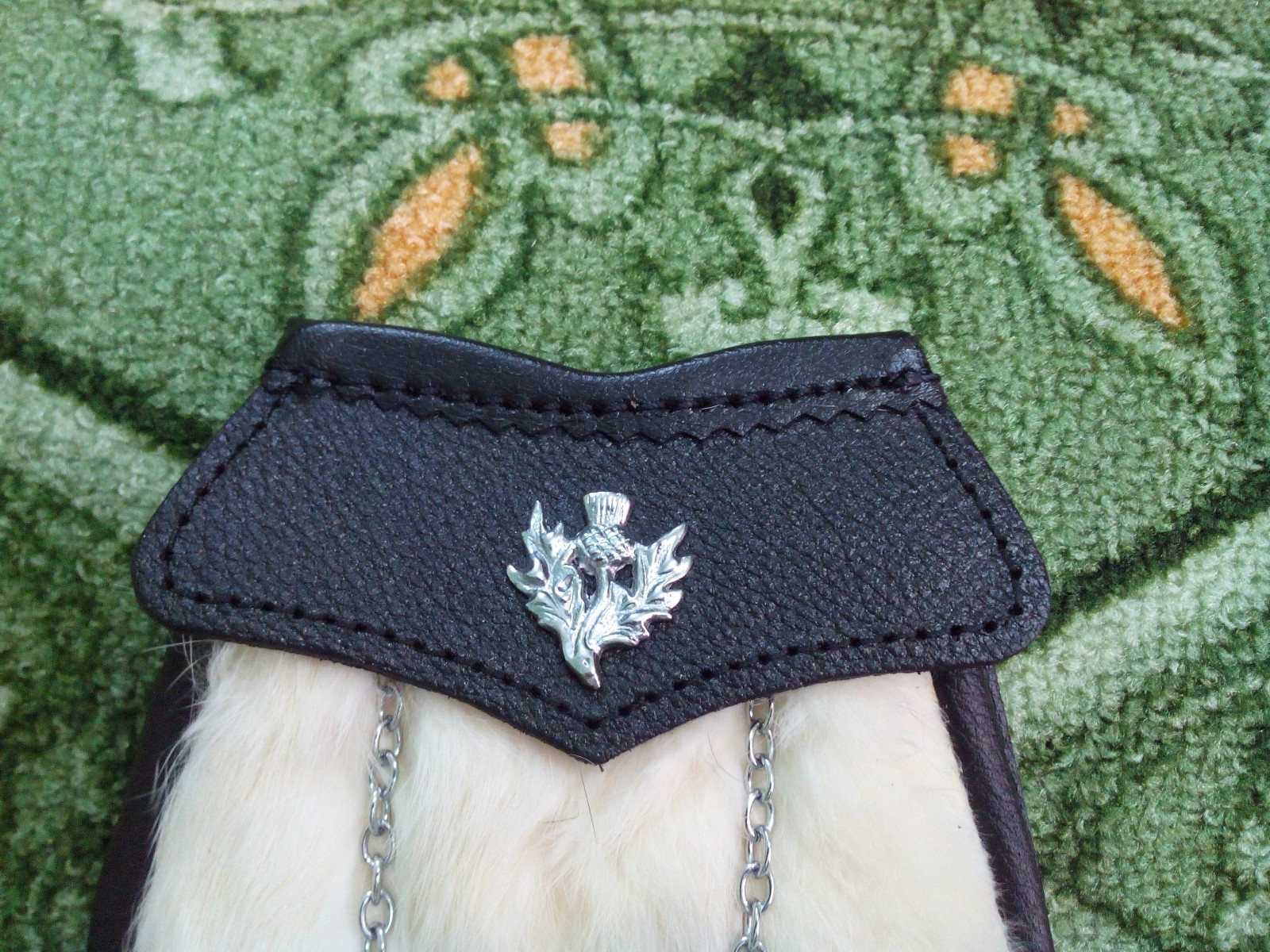 Boy’s Semi Dress Kilt Sporran White Rabbit Fur Thistle/Child Leather Sporrans