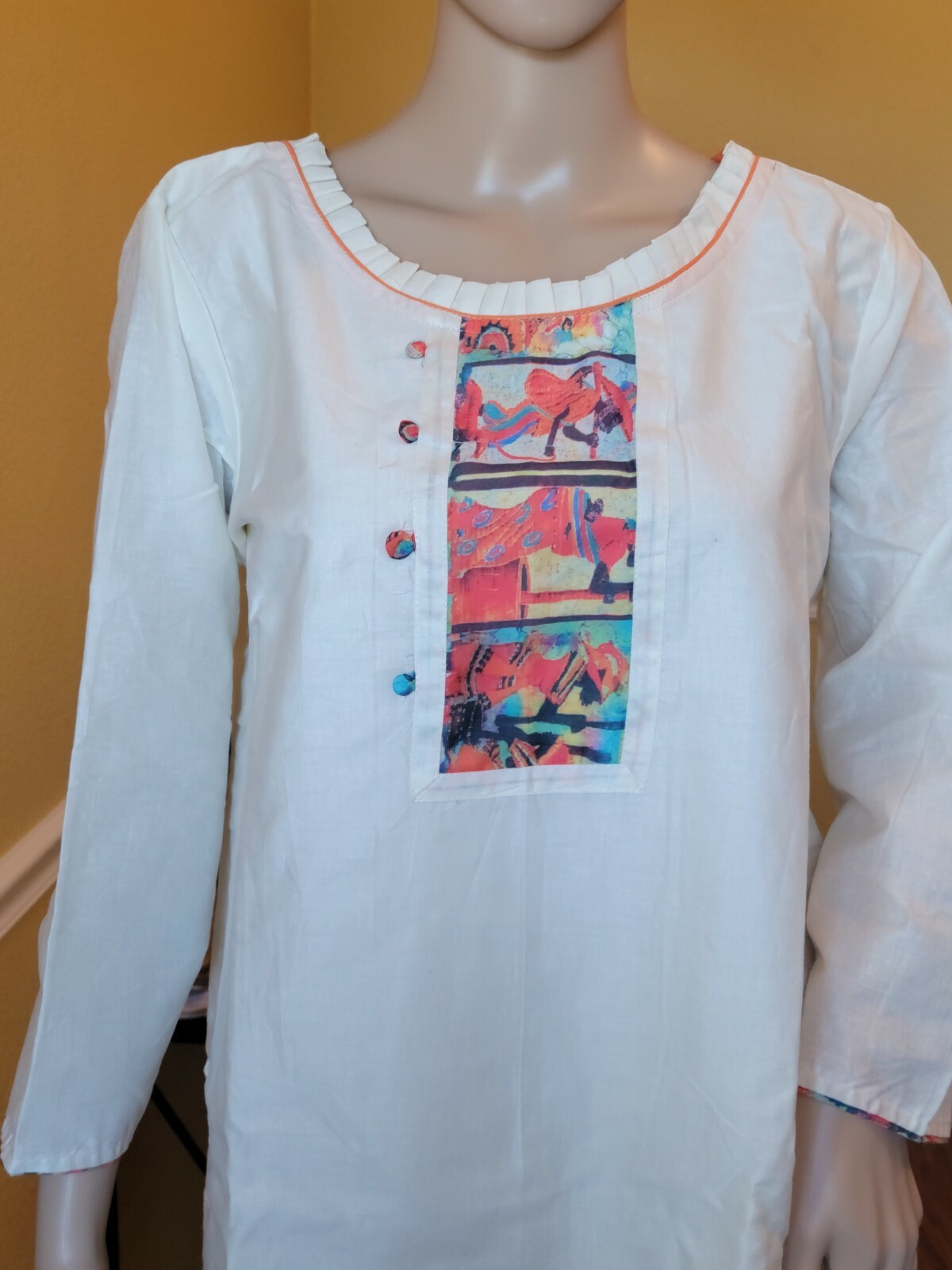 Beautiful Ready Made Chanderi cotton Churidar Salwar kameez in white. Bust 46 in