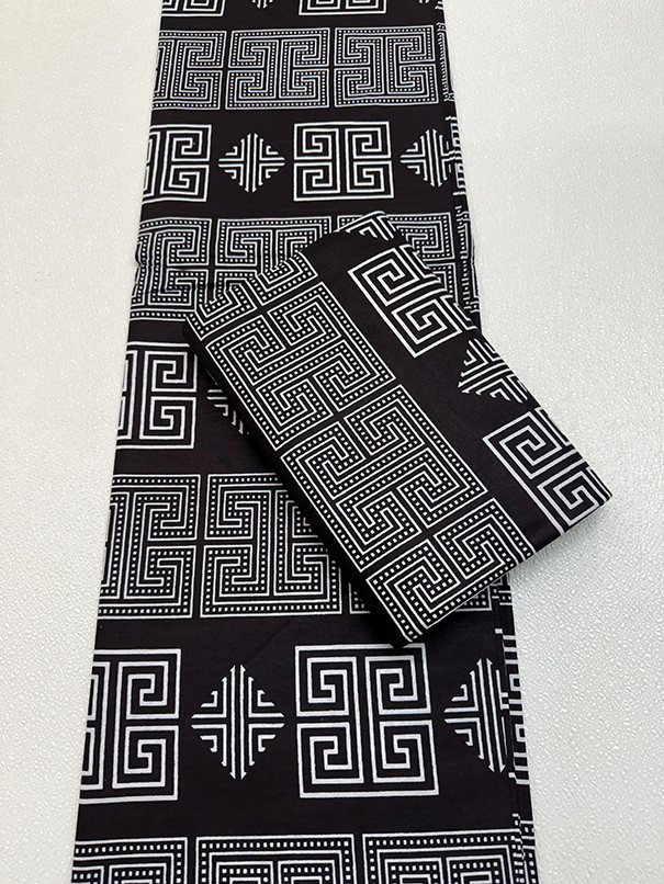 African Super Quality Wax Prints Sell by 6 Yards Mudcloth Design-Black and White