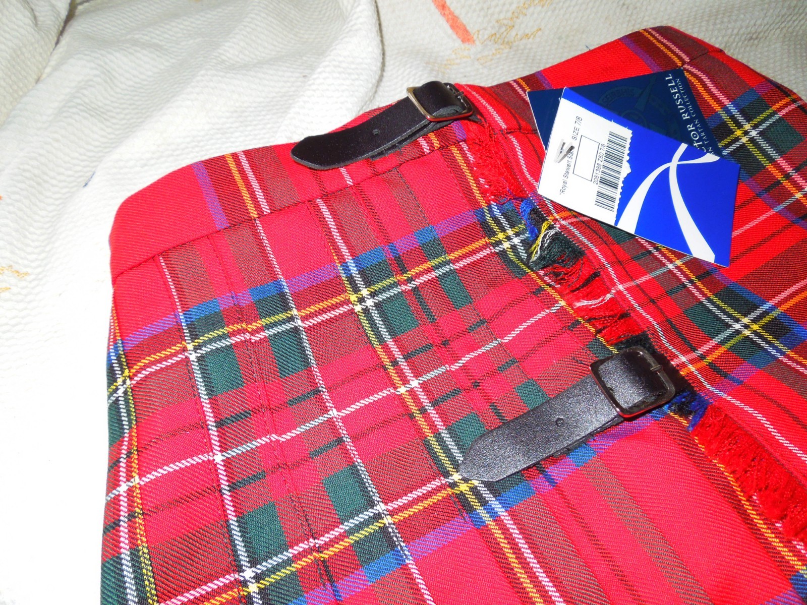 HECTOR RUSSELL Made in Scotland Child Royal Stewart Kilt Wool Blend Size 7-8 YRS