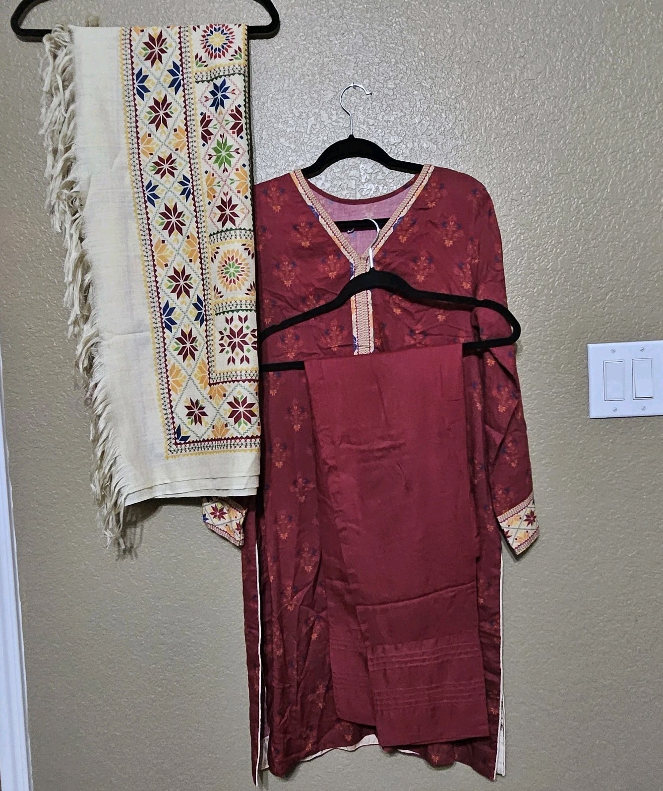 Tailored Linen With Winter Shawl Kameez Shalwar Shawl PAKISTANI Pit To Pit 21 In