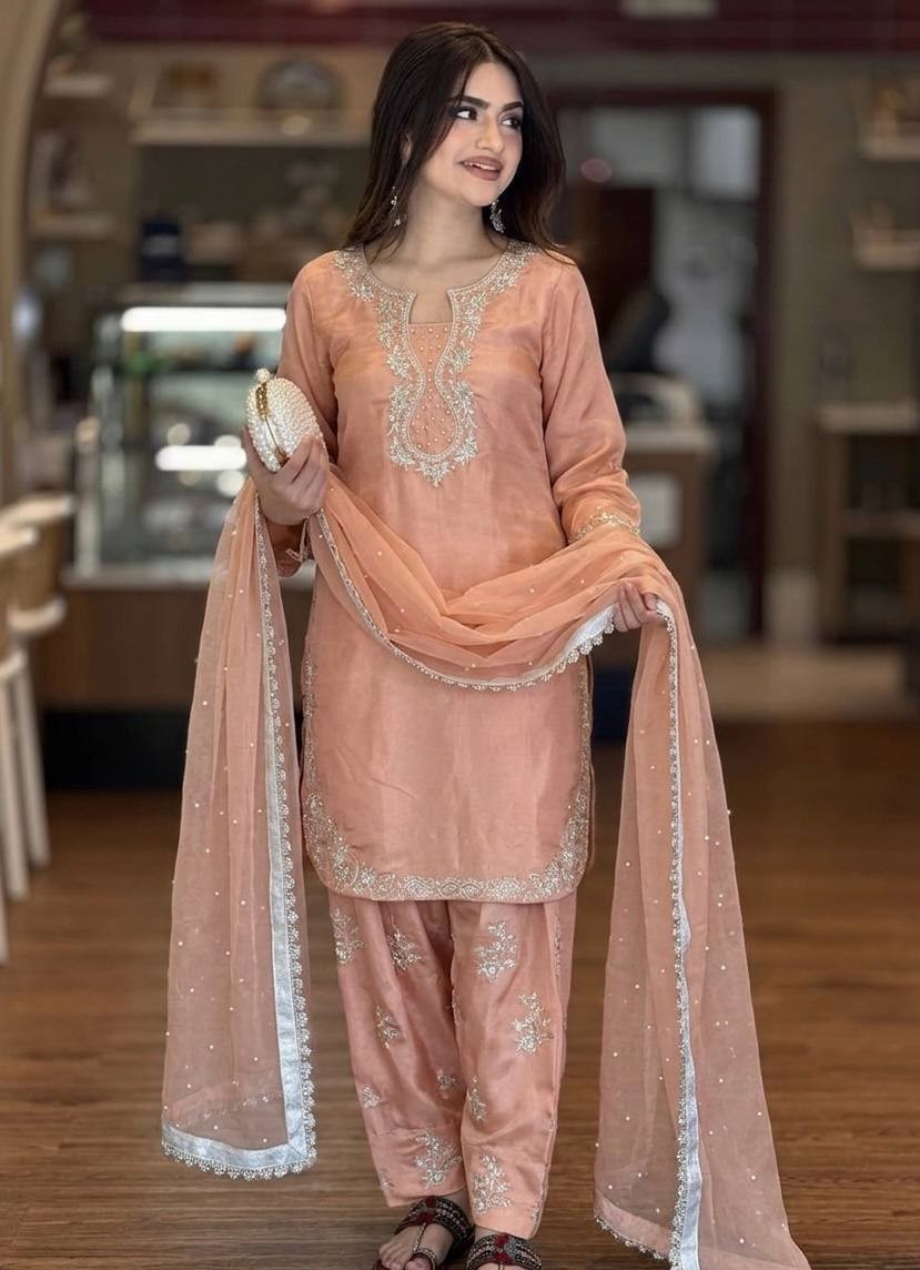 New Arrival Roman Glass Silk Salwar Kameez With Organza Silk Dupatta For Women