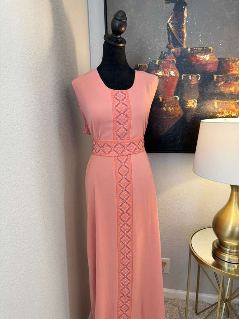 Jameelah Thobe Set – Women’s Embroidered Dress, Perfect for Eid, Abaya, Ramadan