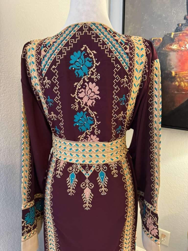 Roma Thobe – Women’s Embroidered Dress, Perfect for Eid, Abaya, Ramadan