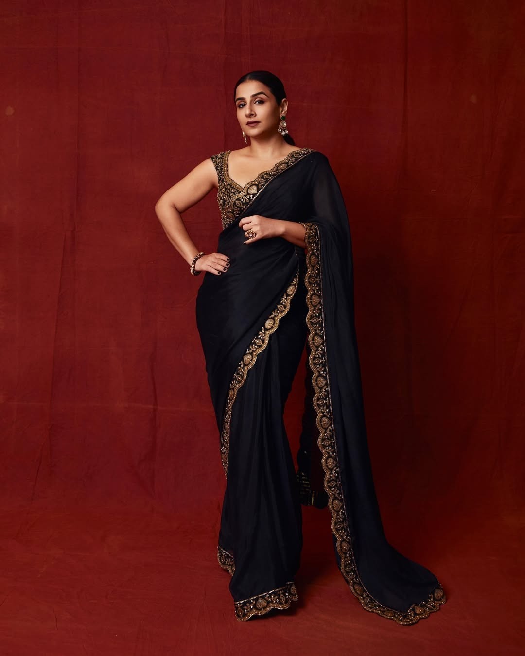 BLACK COLOR BOLLYWOOD REPLICA CHINNON SILK THREAD SEQUENCE BORDER WORK SAREESARI