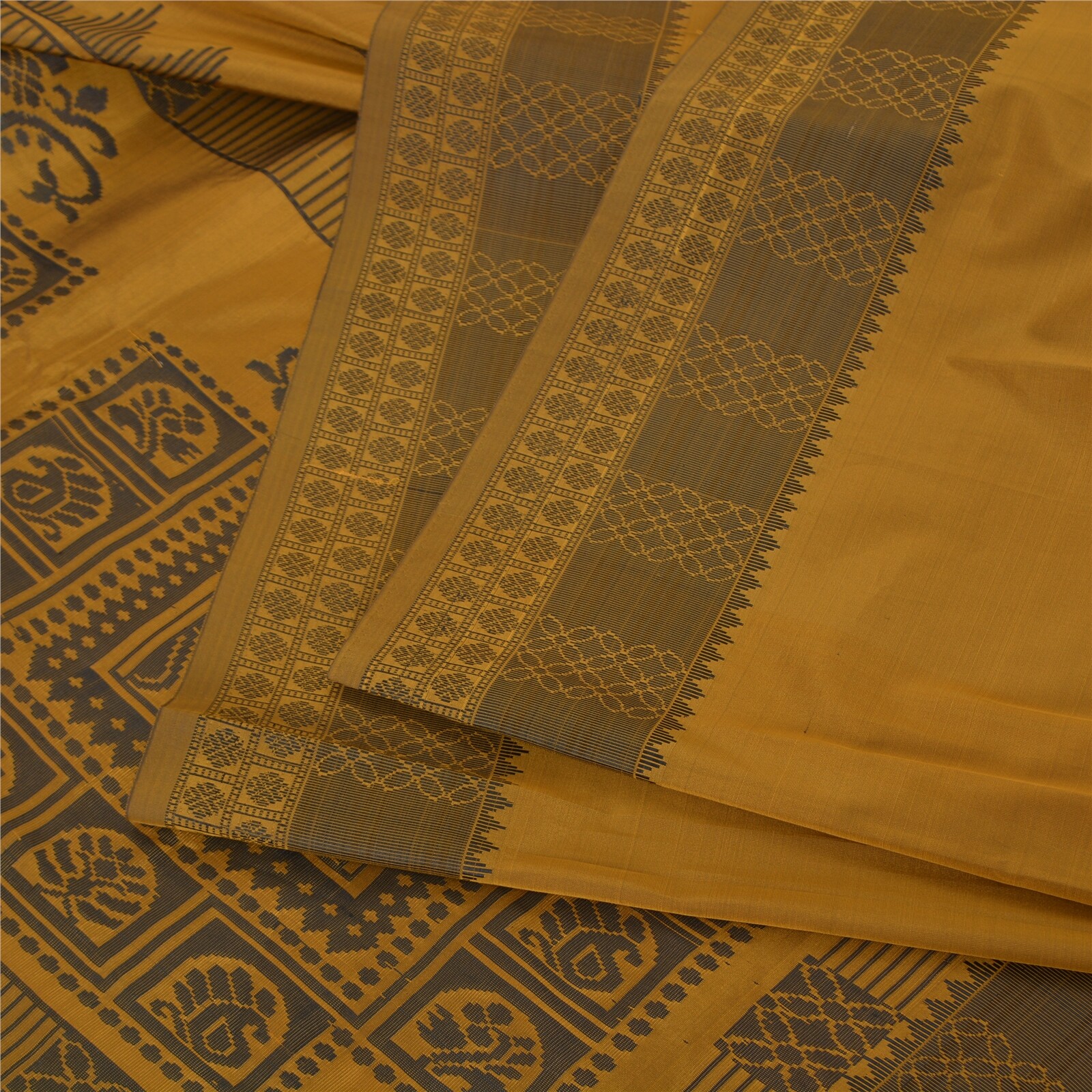 Sanskriti Vintage Green Indian Sari Blend Silk Bengali Tant Sarees 5 Yard Fabric