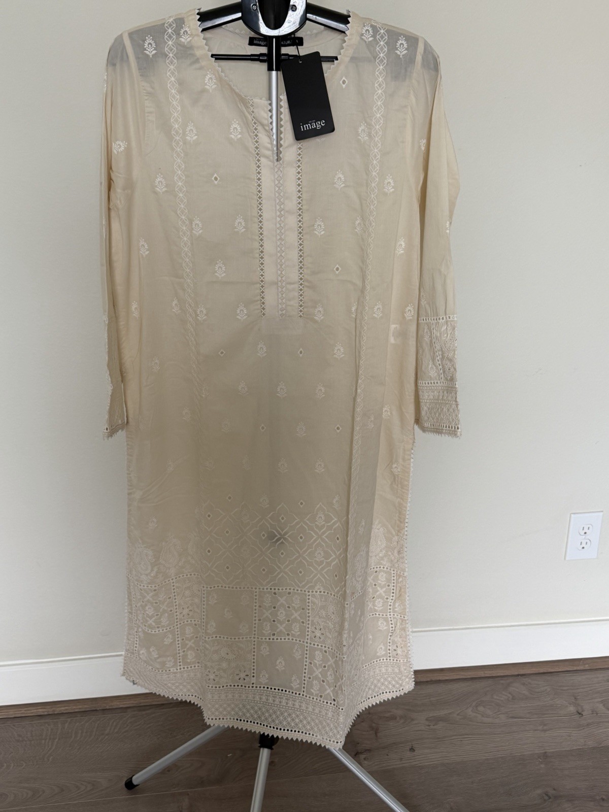 BRAND NEW- IMAGE- 3pc Pakistani Shalwar Kameez – XL – FREE SHIPPING