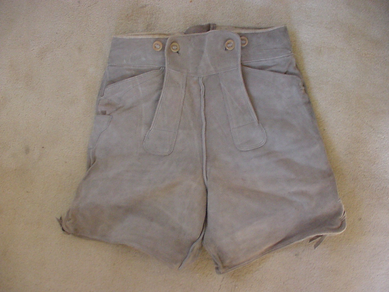 German Lederhosen Oktoberfest Mens Suede Light Grey US waist 28-30 EU size 43