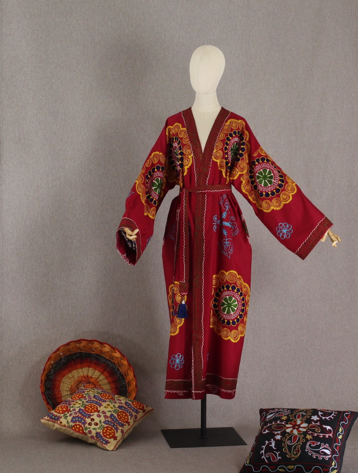 Vintage Uzbek Suzani Chapan Robe Jacket Embroidered OOAK Boho Ethnic Coat Kimono