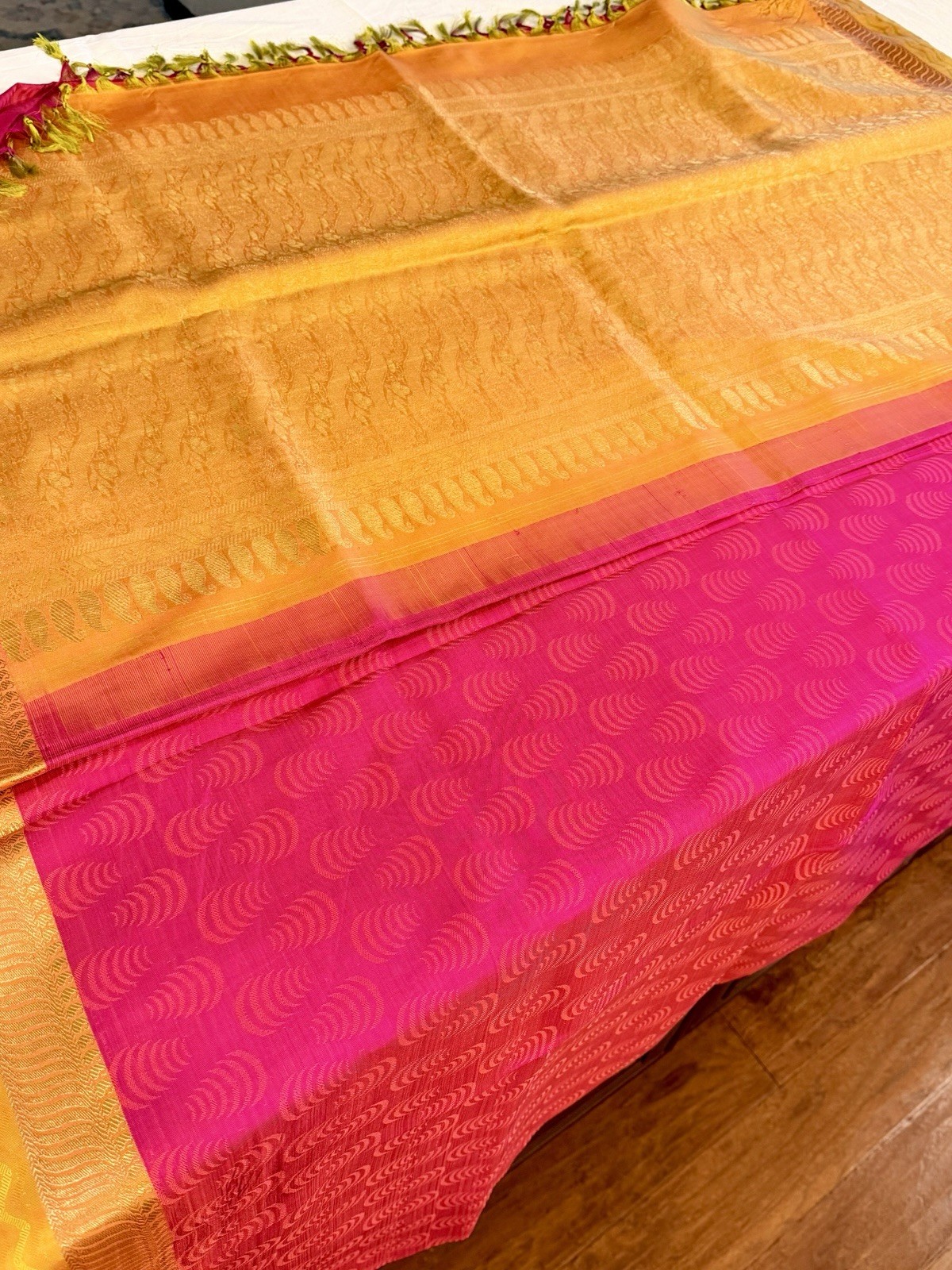 Kanjeevaram Pure Silk Saree – Rani Pink & Gold Zari Wedding Saree