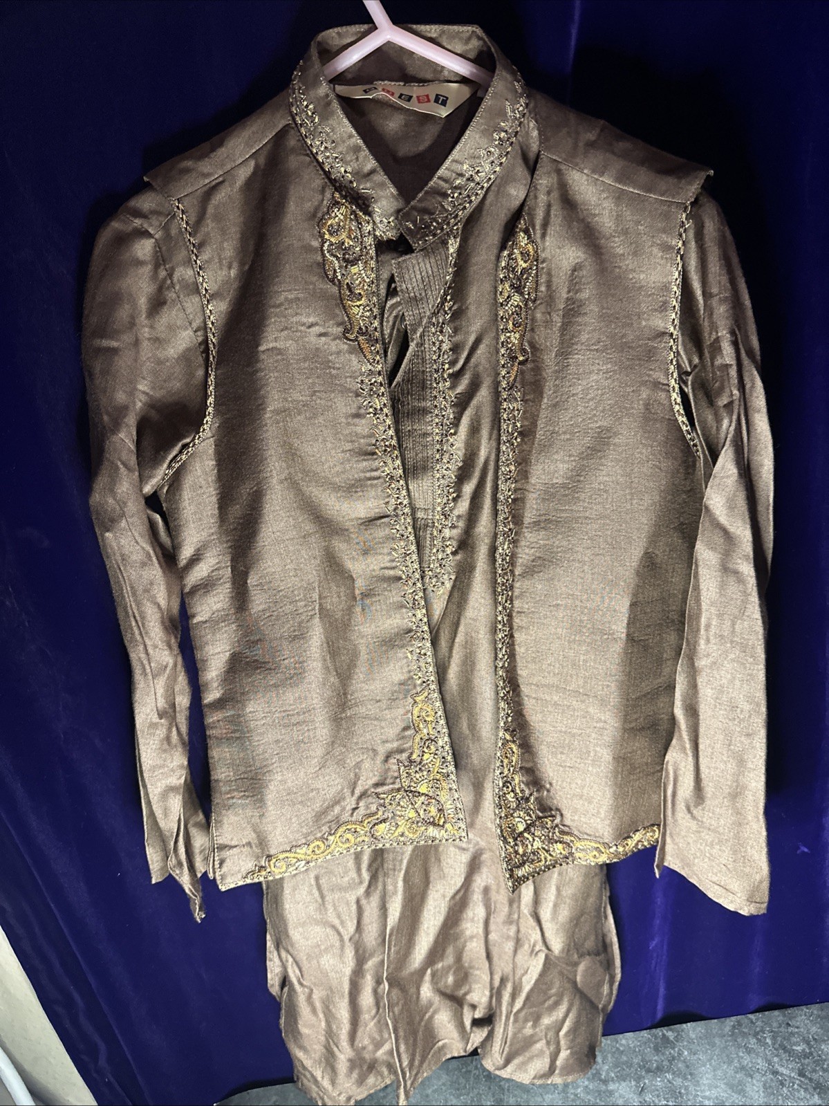 Kids Kurta Size 5 – Traditional Indian Tunic With Vest Embroidered QUEST