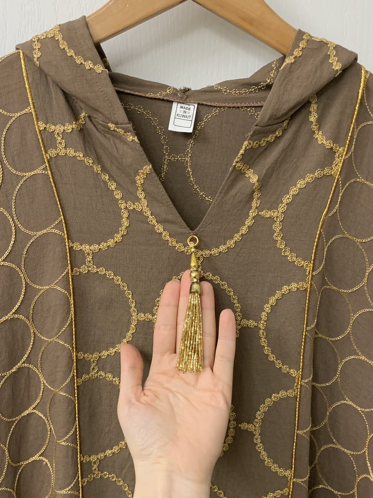 Tan and Gold Circular Embroidered Moroccan Dress / Arab Traditional Abaya