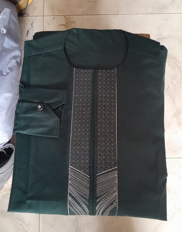 Men’s African Dashiki Boubou Set – Embroidered Traditional Outfit