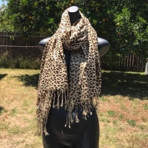 Women Fashion Scarf CHEETAH print Abaya Hijab Headscarf Pashmina 71 x 28 Hejab