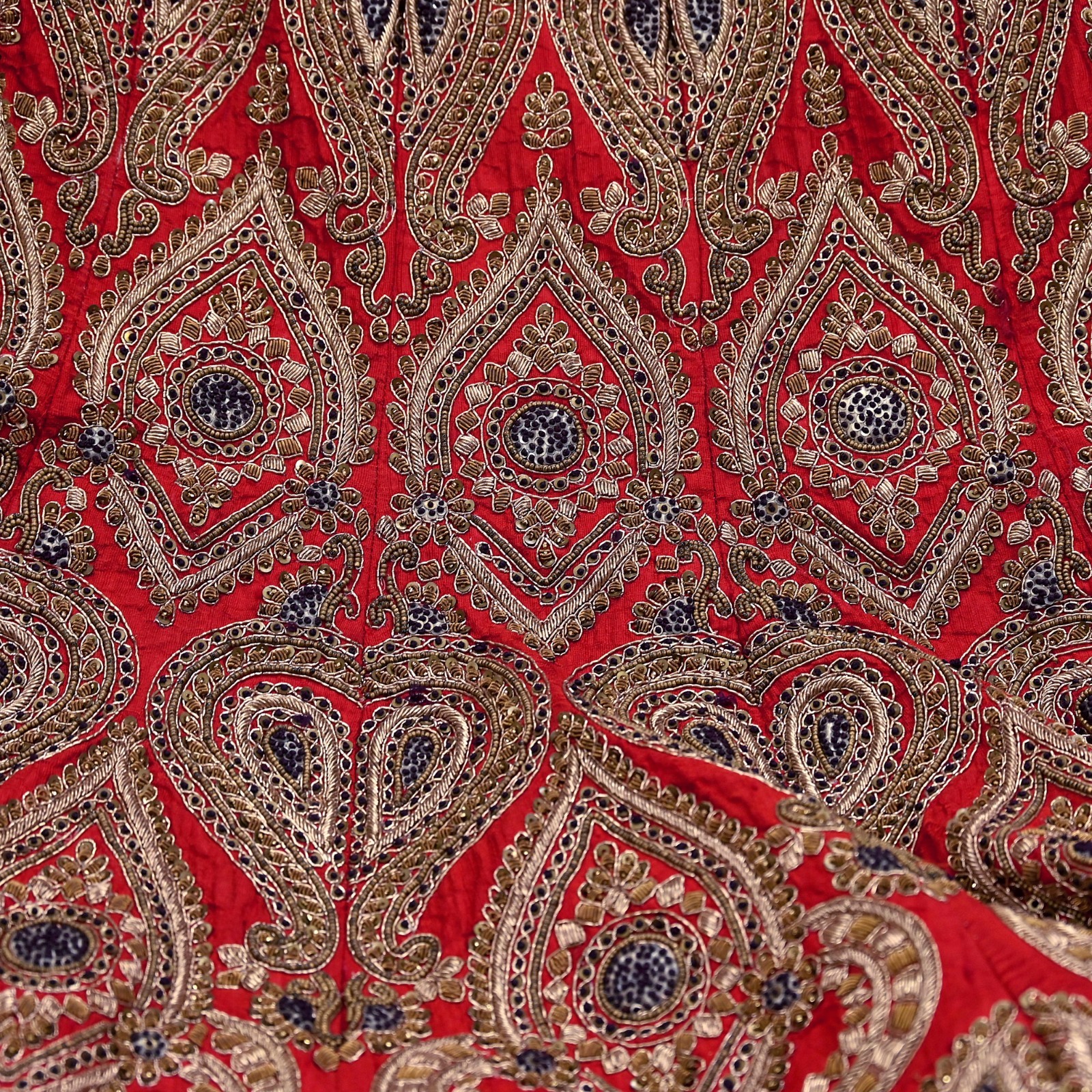 Heavy Red Raw Silk/Net Hand Embroidered Lehenga 3pcs Set By Designer Sabyasachi